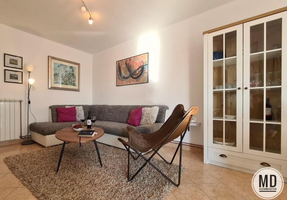 PUY Apartment Valery מראה חיצוני תמונה